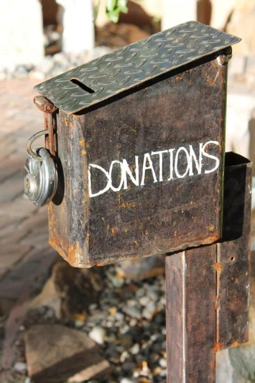 akhamani-donations