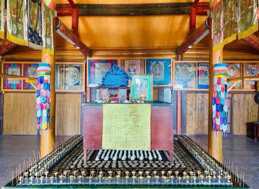 Shank monastery 4